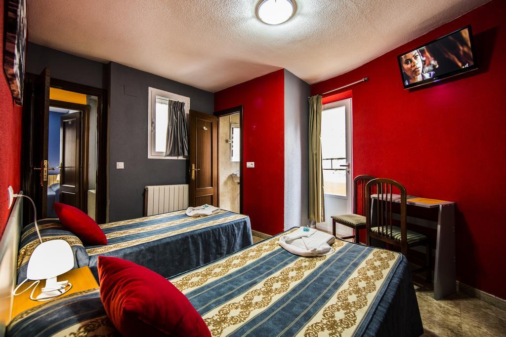 Hostal Escala Luna Salamanca Eksteriør bilde