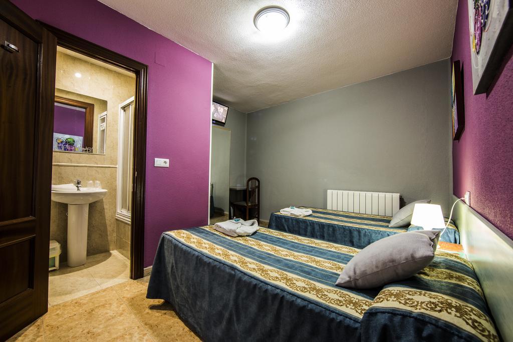 Hostal Escala Luna Salamanca Eksteriør bilde